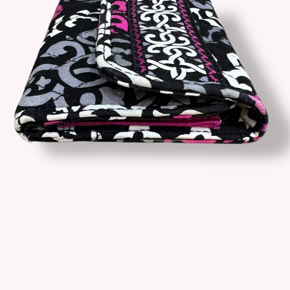 Vera Bradley Tri-Fold Wallet Accordion Quilted Cotton Black Pink ID Card Case - Picture 3 of 13